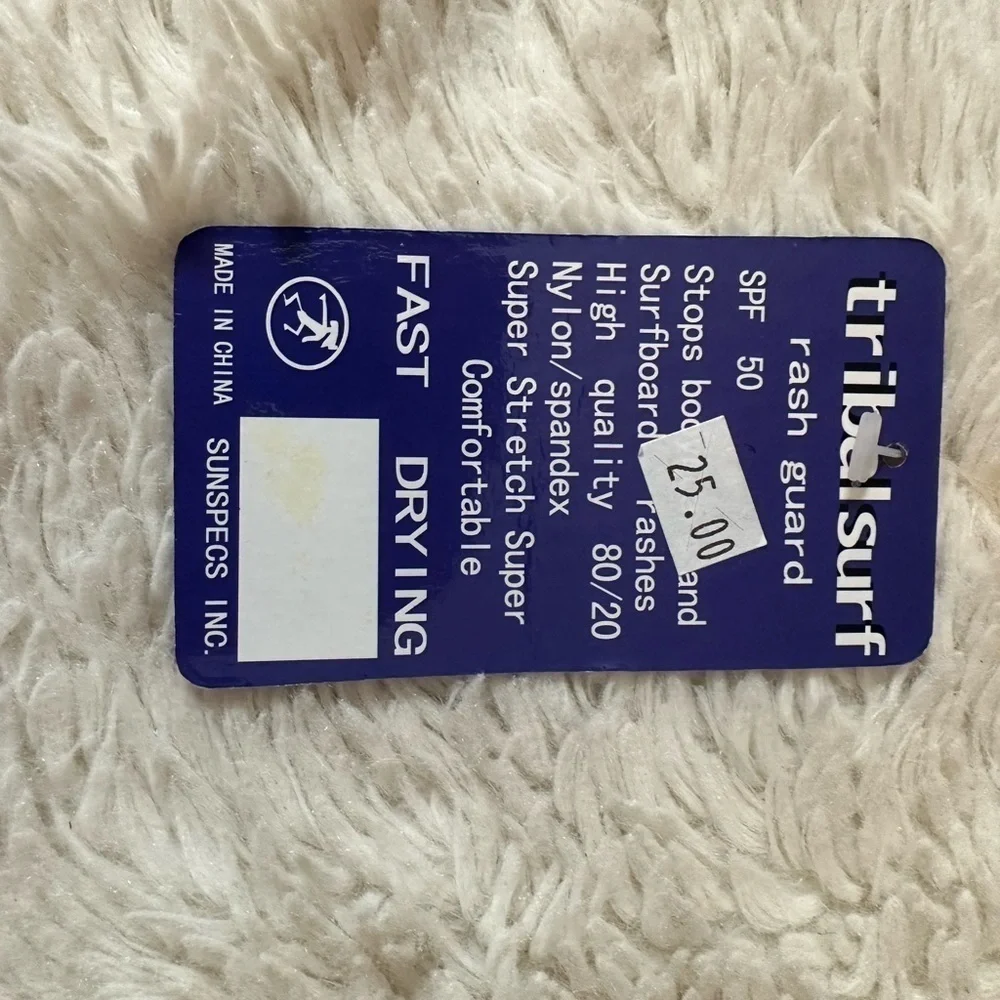 NWT tribalsurf rash guard  size Medium 12/14